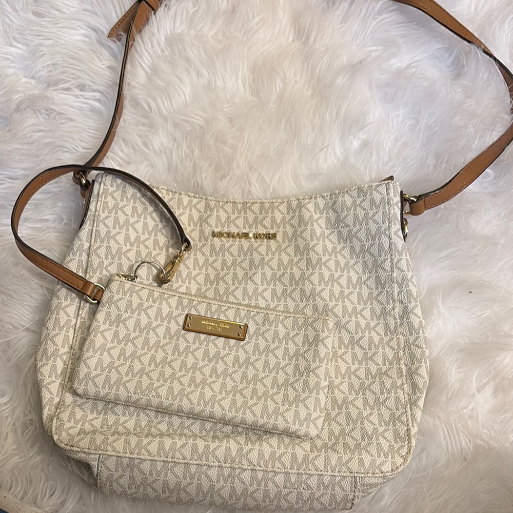 Michael Kors Cream and Tan Shoulder Bag with Gold Hardware